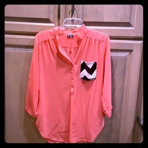 Blouse with mid length sleeves